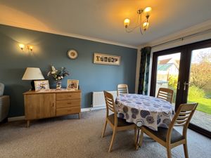 Dining Room- click for photo gallery